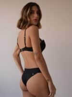 Top Conchas Nervuras Preto - Imagem 2